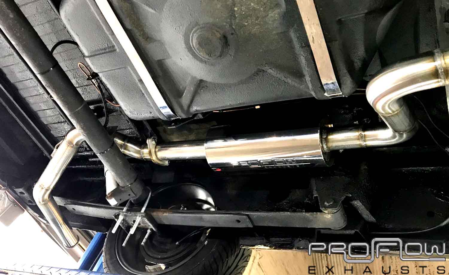 VW Caddy Mid And Rear 1 Box 2 1 2 Inch Pipe Stainless Steel Exhaust