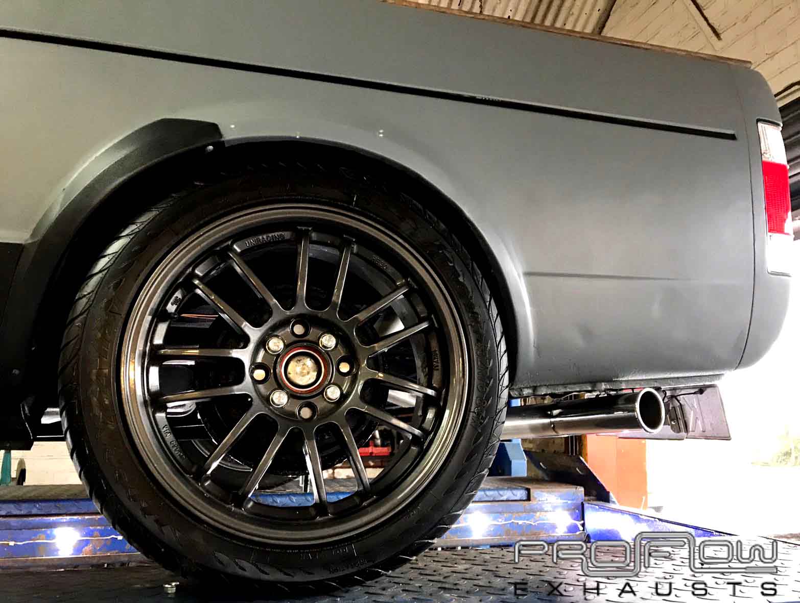 VW Caddy Mid And Rear 1 Box 2 1 2 Inch Pipe Stainless Steel Exhaust