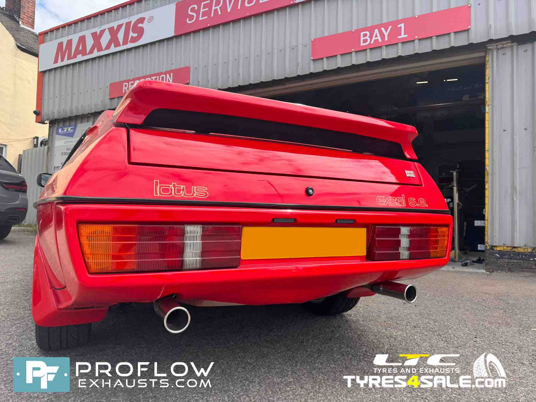 Lotus Excel Custom Exhaust 4 Box System, Flex and Dual Rear